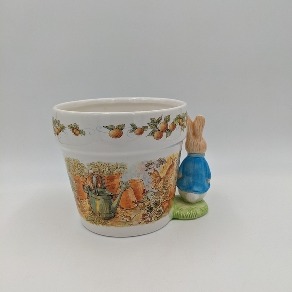 Beatrix Potter Teleflora Gift Planter Peter Rabbit Figure Fall Color Garden View - Picture 3 of 9